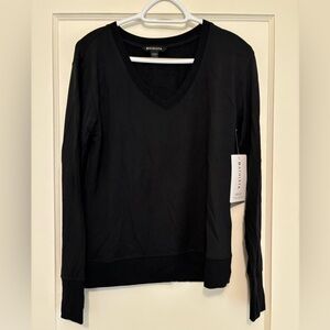 NWT Athleta Black V-Neck Sweater, size small